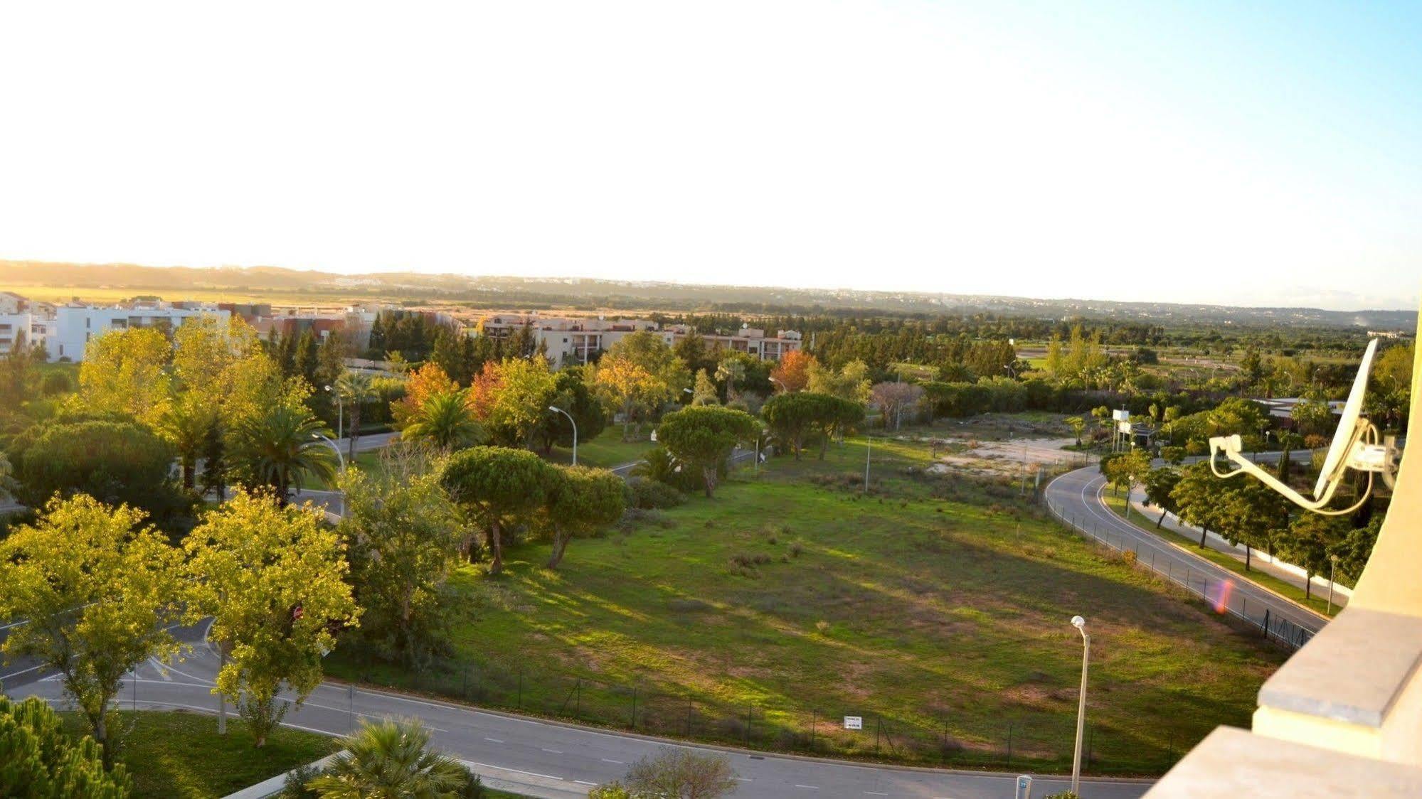Parque Das Amendoeiras Виламура Экстерьер фото