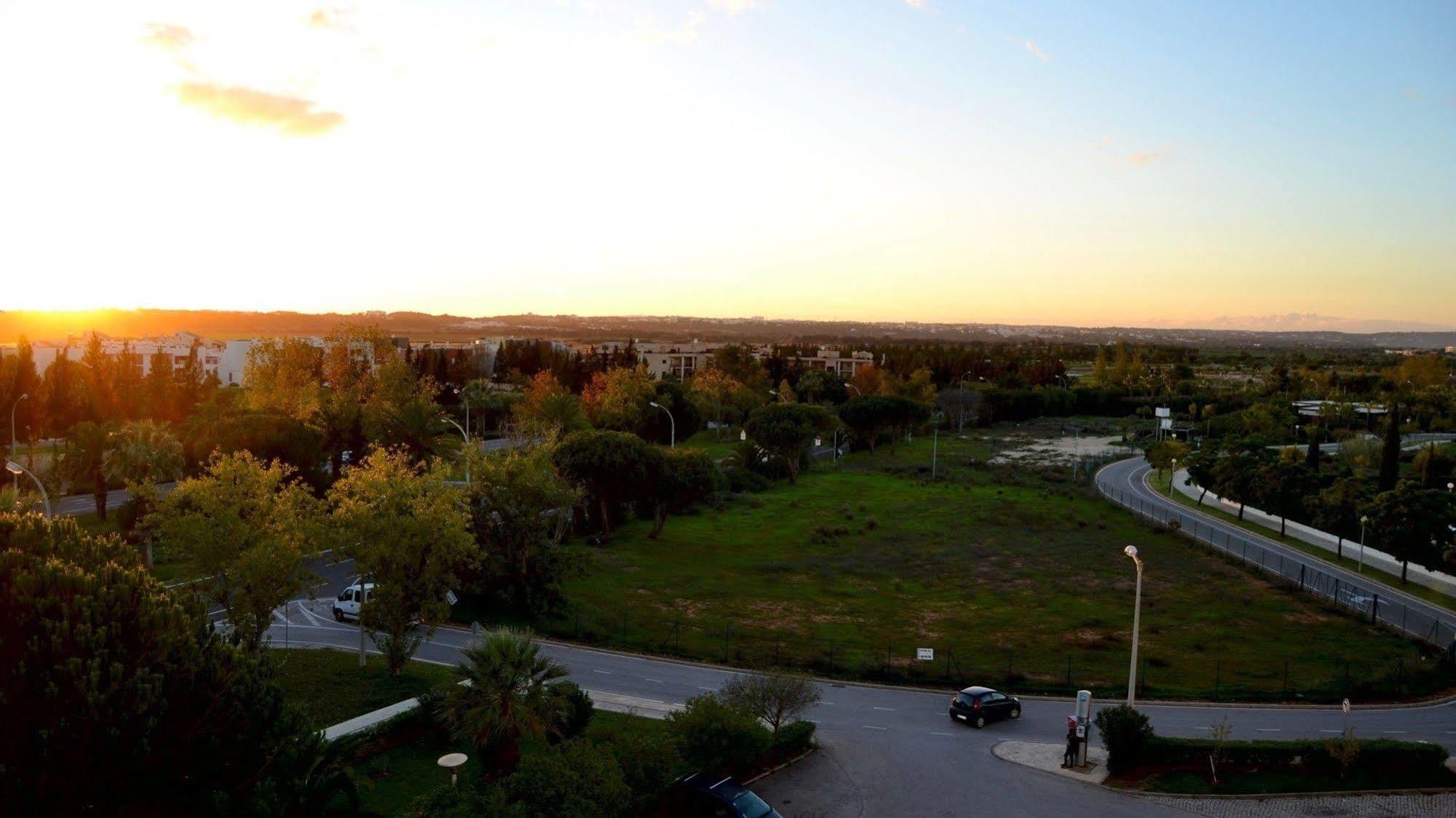 Parque Das Amendoeiras Виламура Экстерьер фото